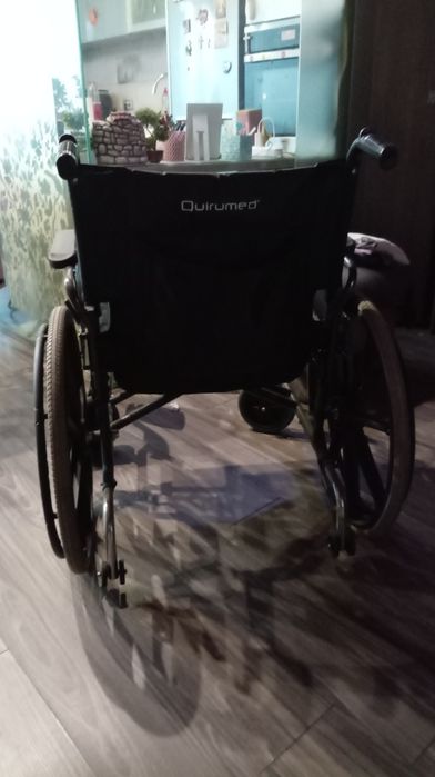 Cărucior pt persoane cu dizabilitati