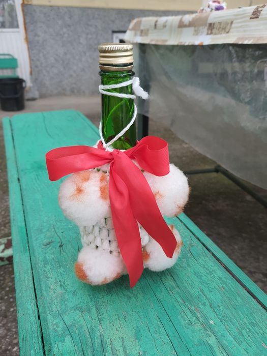 Оригинална декорация куче шише