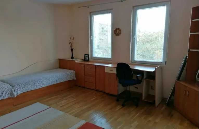 Дава се под наем Тристаен апартамент в Пловдив, Западен - 89 кв.м за 372.3 € - Снимка #2