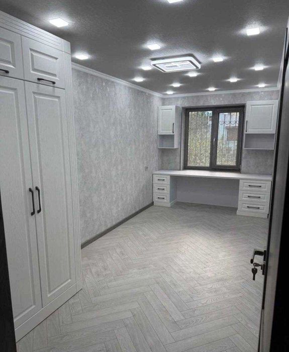 4 хоналик квартира шинам арзон сотувда