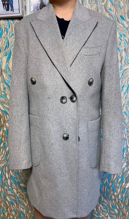 Стильное мужское пальто