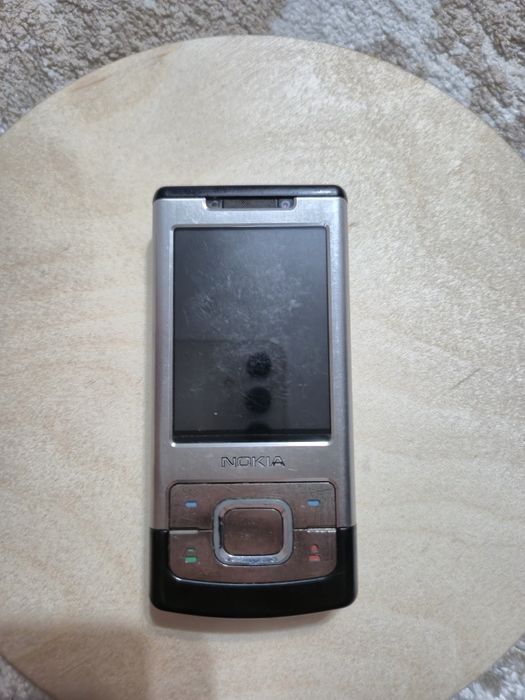 Продам Nokia 6500 Slide.