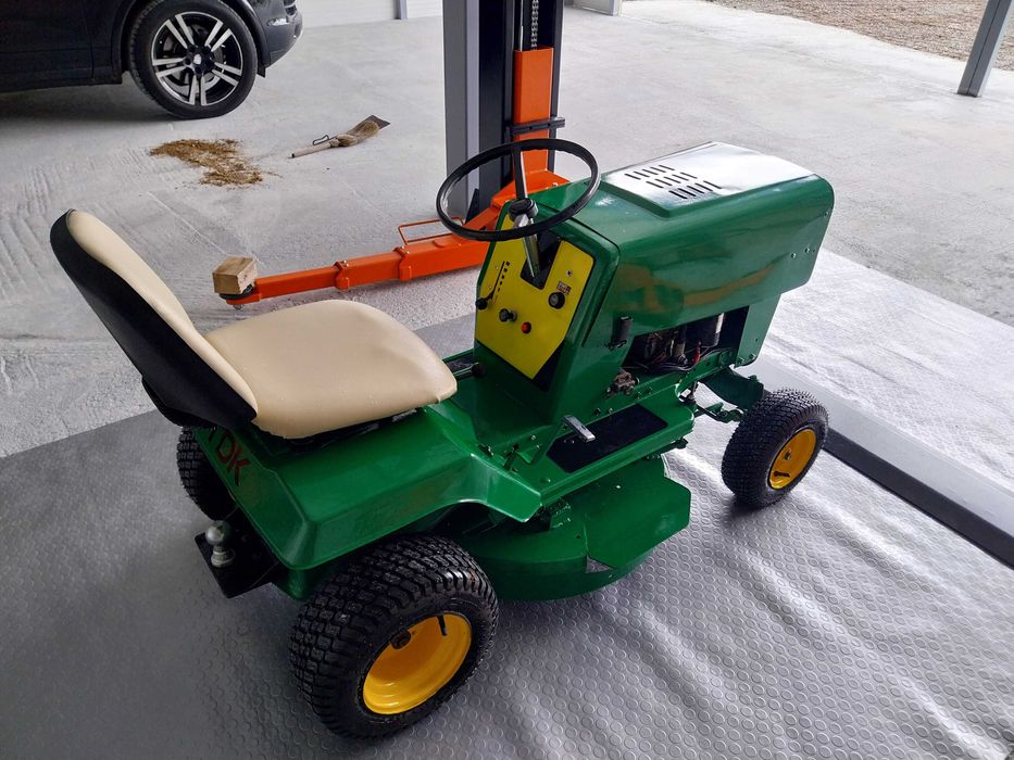 Тракторна косачка за трева хускварна