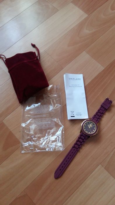 Часы наручные женские