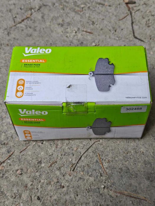 Valeo предни накладки за Honda Accord