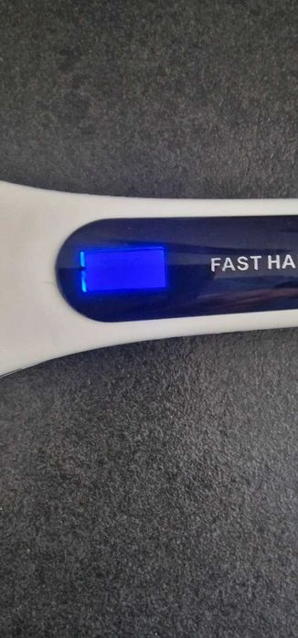 Perie electrică îndreptat părul Fast Hair Straightener, ecran digital LCD
