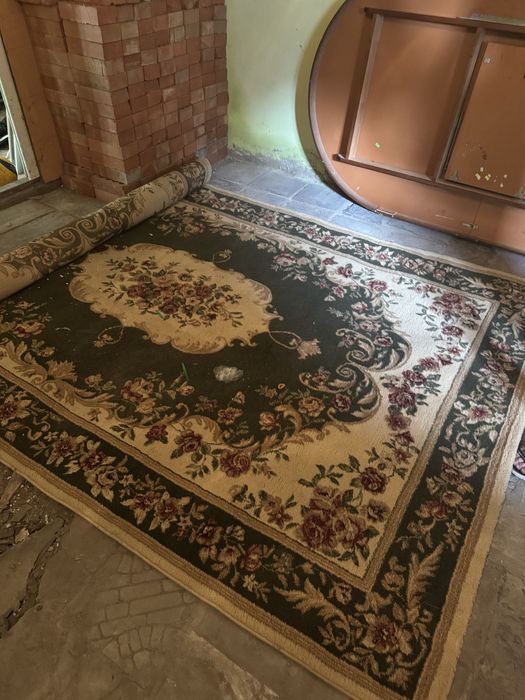 Продам ковер дешево