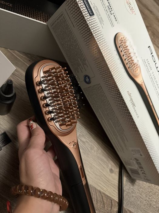 ROWENTA HAIR THERAPIST- възстановяваща четка