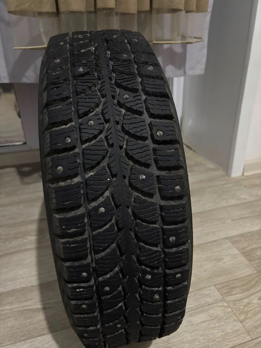 Продам резину Кама 505
