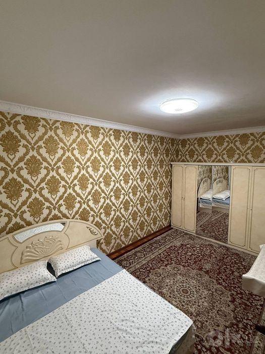 Чиланзар -11 кв 1/4/4.34м2 Срочно Продам квартиру срочно