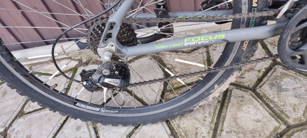 Vand bicicleta focus, roti de 26