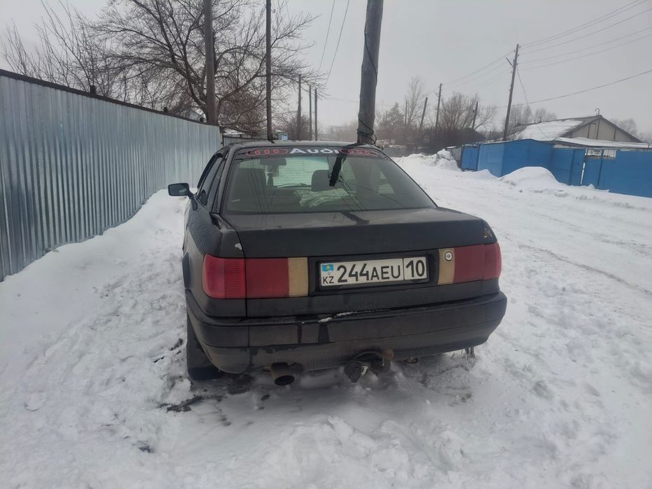 Продам машину Аудио Б4