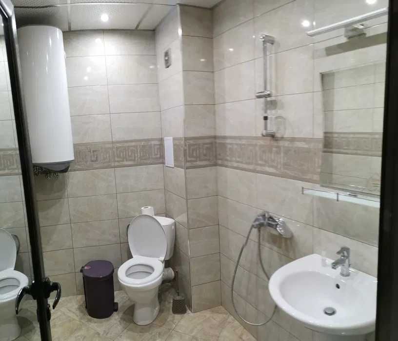 Дава се под наем Двустаен апартамент в Царево - 68 кв.м за 220 € - Снимка #1