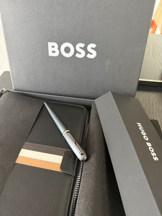 Hugo boss конферентна папка