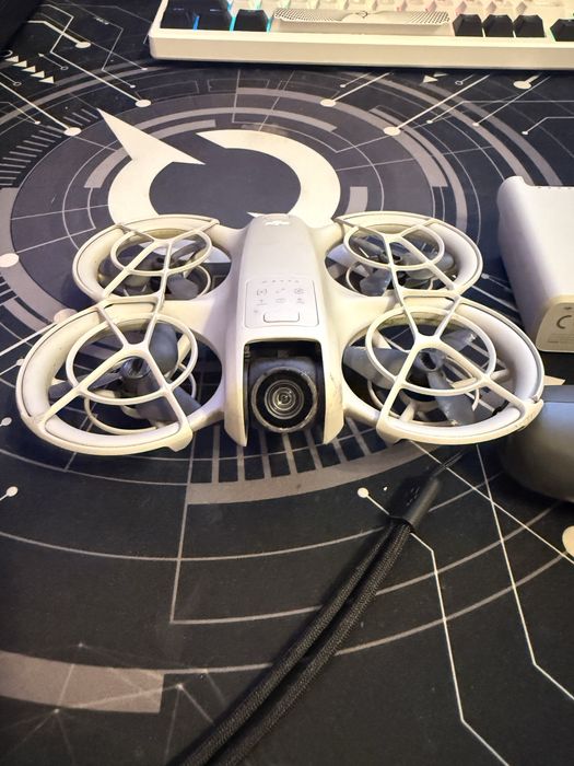 Ofer la vanzare DJI NEO 1
