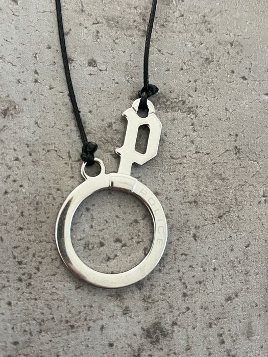 Colier Police ca nou