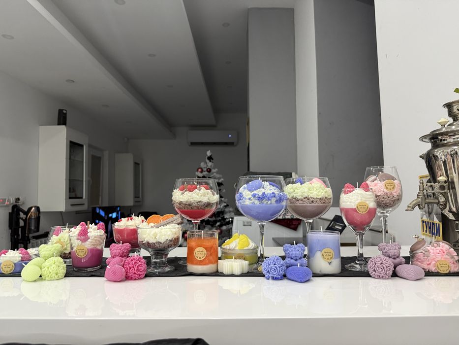 Ароматни соеви свещи в стъклена чаша