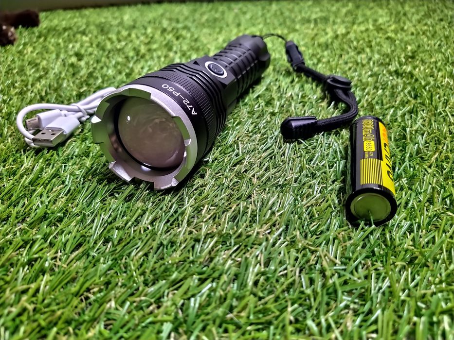 Lanterna Profesionala LED cu zoom telescopic, A72 XHP50.2  USB, 20W