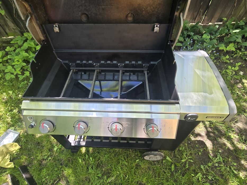Grătar Weber Gaz  II E410