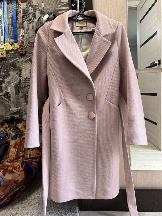 Пальто демисезонное б/у