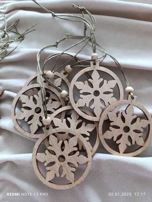 Ёлочные деревянные игрушки