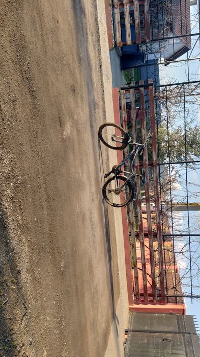 Vând bicicletă Velors