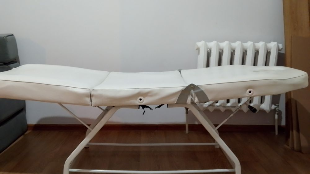 Кушетка для массажа