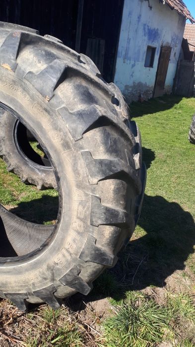 Cauciuc tractor 18,4R34 Michelin radial