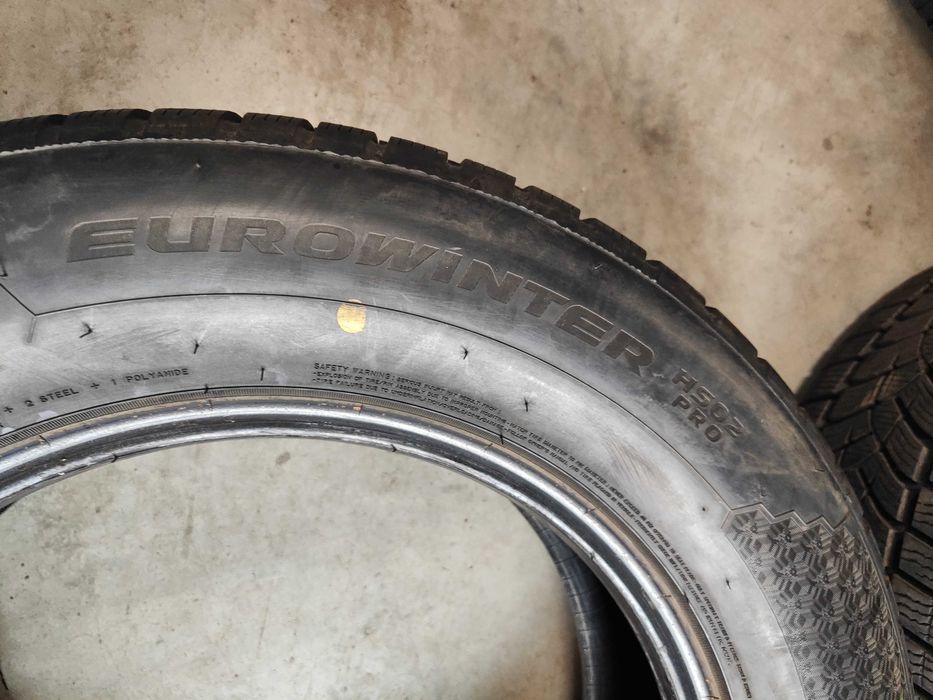 4бр.зимни гуми 225/65/17 Falken