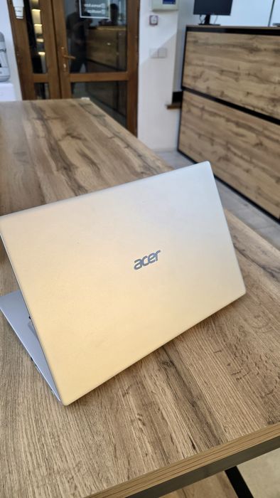 Ноутбук для учебы Aсer Swift 3 / в отличном состоянии