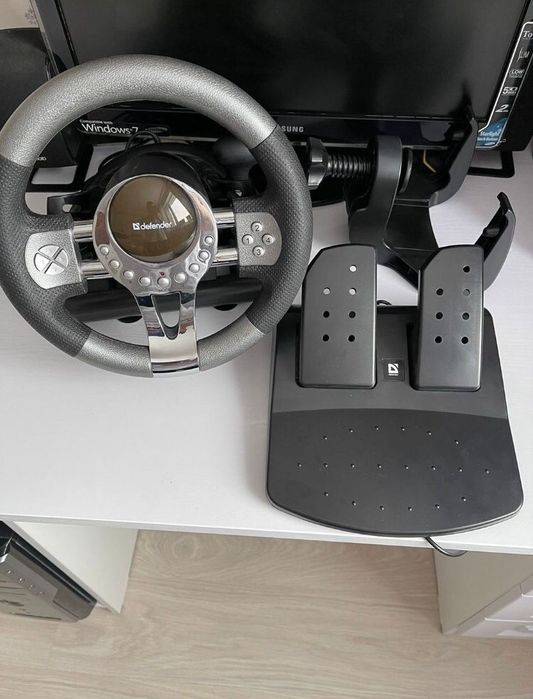 Продам игровой руль