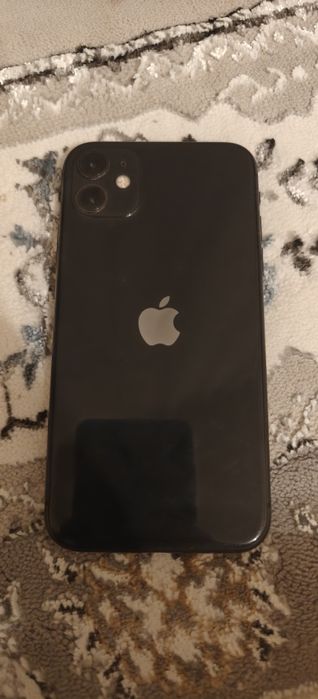 Iphone 11 - черный