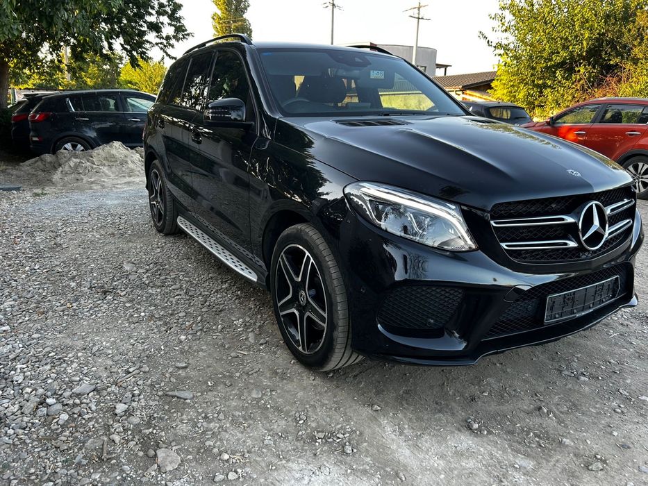 Capotă motor Mercedes GLE 2018 cu defect reparabil