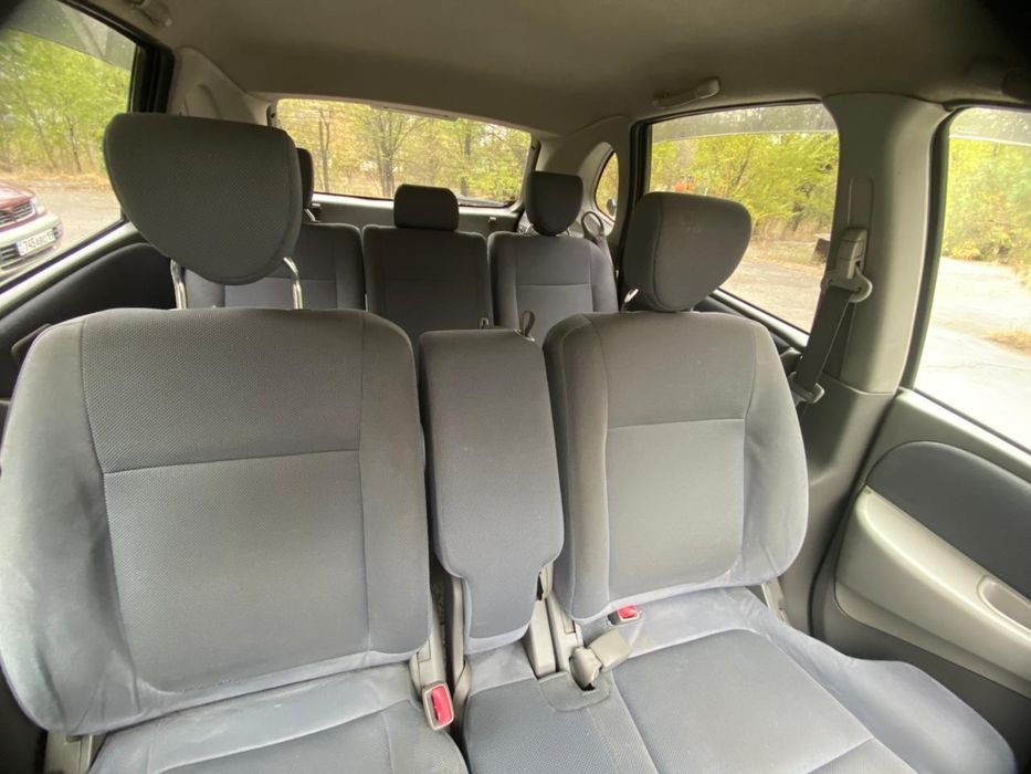 Nissan tino, 1999, 1.8