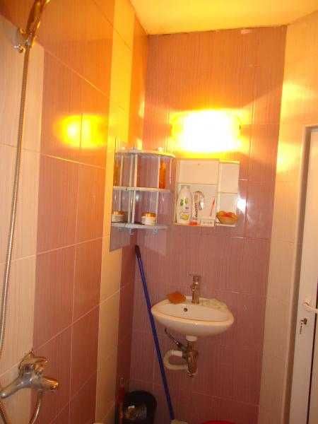 Дава се под наем Двустаен апартамент в Бургас, Възраждане - 50 кв.м за 280.5 € - Снимка #9