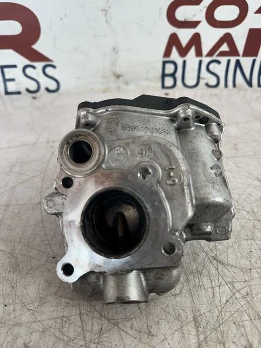 Dezmembrari Supapa EGR pentru Mercedes Sprinter 2.2 Euro 6 cod piesa A6511400860