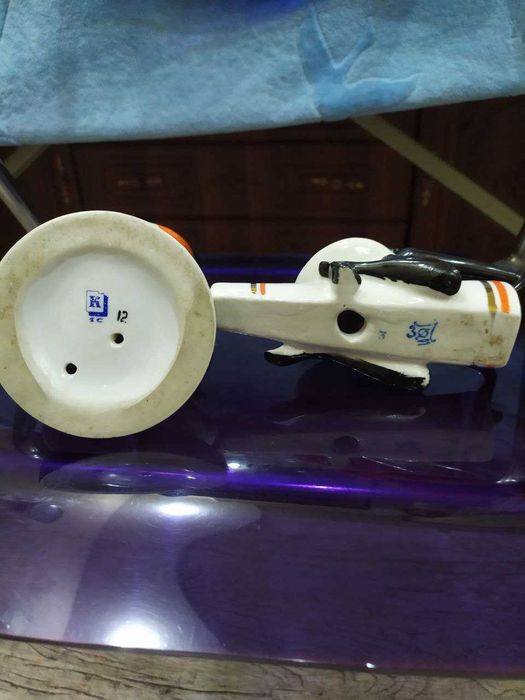 Фарфоровые Статуэтки