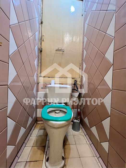 Продается 2/2/5 Боткина кафе шохона