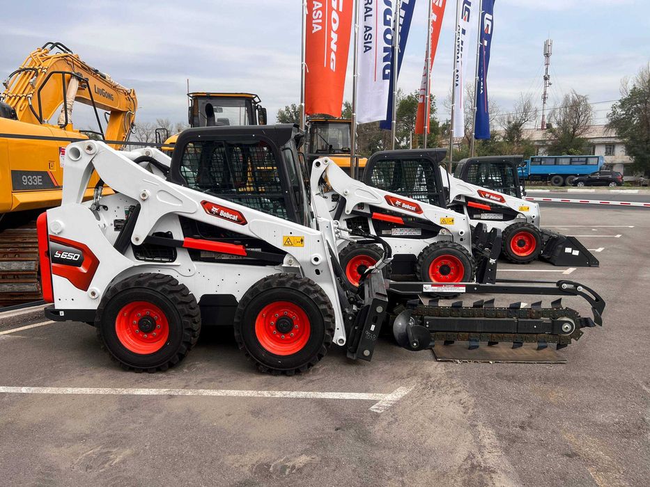 Bobcat S590 S650 Мини погрузчики