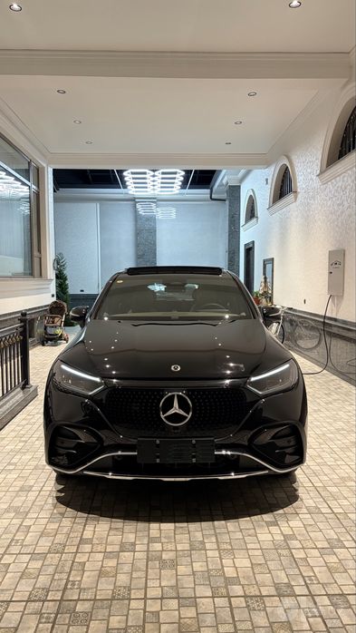 Mersedes EQE 500 SUV