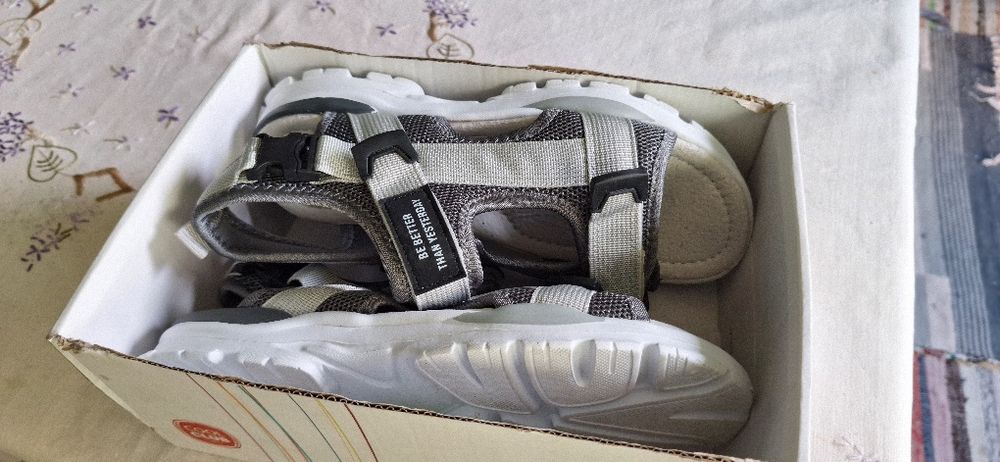 Sandale mărimea 38 smyk kids