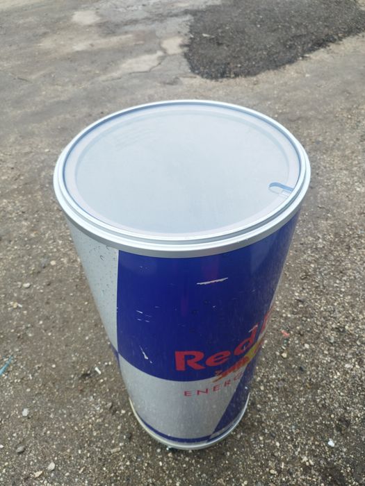 Хладилна витрина Red Bull