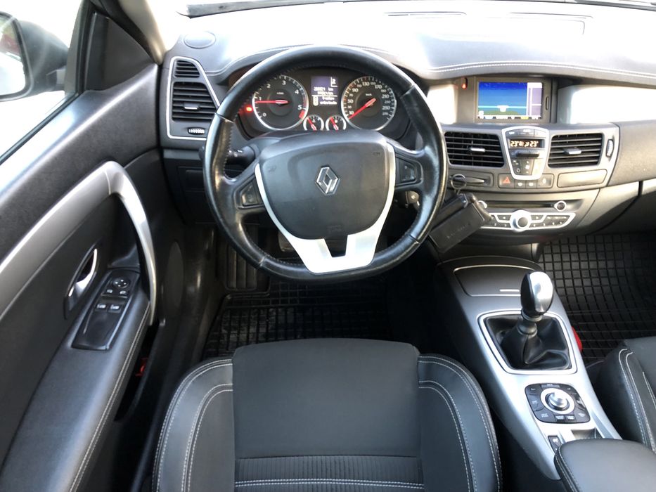 Renault Laguna coupe an 2013,  1.5 dci 110cp clima navi xenon euro 5