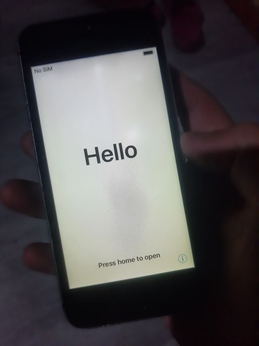 Айфон 5s 32 gb  блок