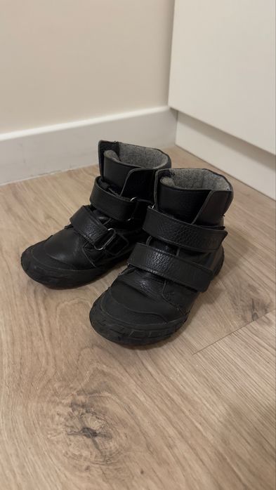 Ботинки кожаные 30 размер