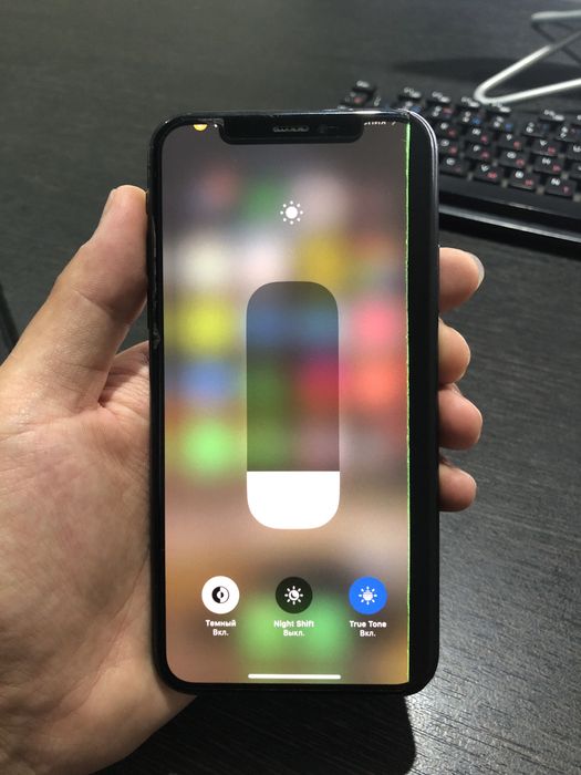 iphone XS  хорошем состаение