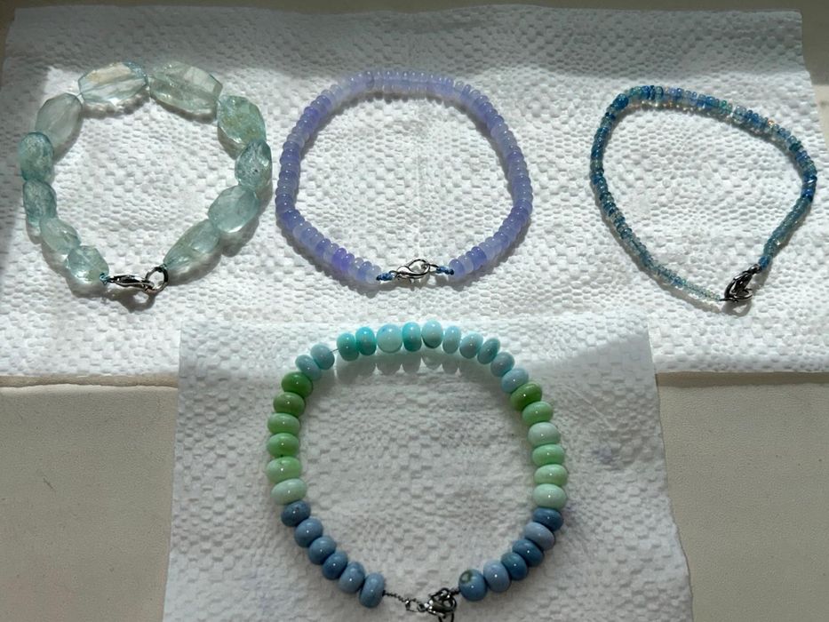 Браслеты из Танзанита, опала