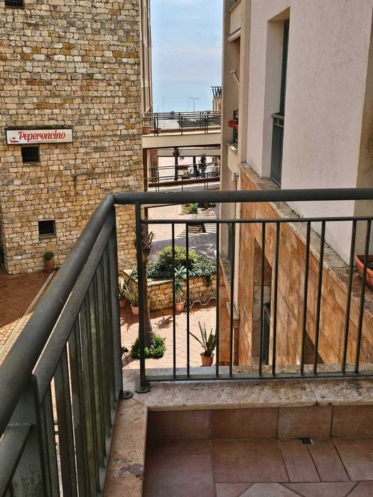 Продава се Двустаен апартамент в Балчик - 86 кв.м за 1163 €/кв.м - Снимка #4