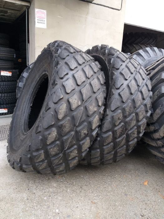 Anvelope noi 23.1-26 ARMOUR 14PR cauciucuri cilindru compactor R26