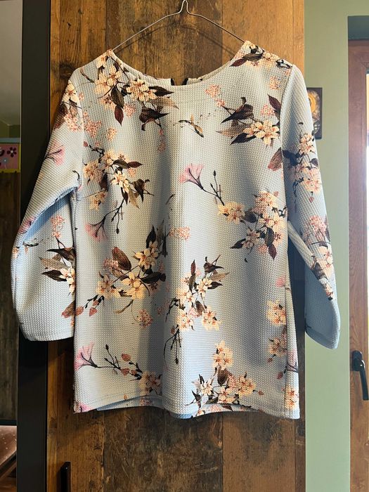 Дамски блузи - различни